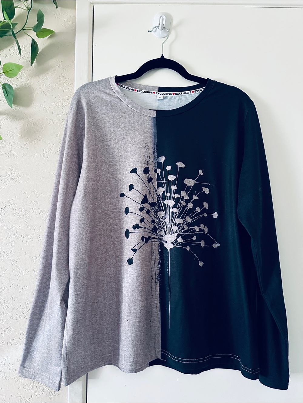 Exclusive- Long Sleeve Blouse-Color Block Floral -Size XL- Black & Gray